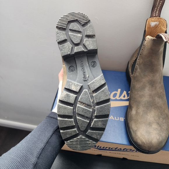 Blundstone Original #1351 Women's Hi TopRustic Brown - Picture 10 of 14